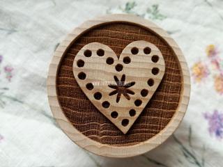 Dřevěné razítko větší srdce