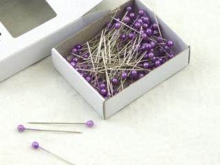 Špendlík - fialová perla malá 40 mm - 1ks (Špendlík s perleťovou hlavičkou - délka: 40 mm)