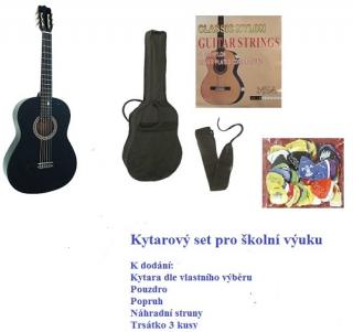 MSA 4/4 akustická kytara pro školní výuku s příslušenstvím (Set - Kytara, pouzdro, popruh, struny, trsátka)