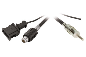 Anténní kabel ( svod ) k AM/FM autoanténám