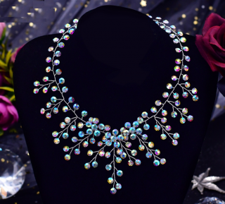 Dámský krystalový náhrdelník Bride - postříbřený Druh barvy: Barevná
