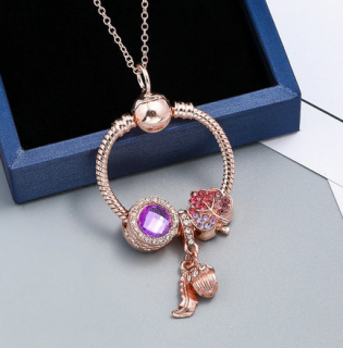Dámský módní náhrdelník s korálky LIST - zlatá růžová
