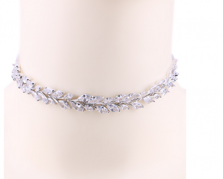 Luxusní pozlacený náhrdelník choker CRYSTAL LEAF Druh barvy: Stříbrná