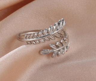Nerezový prsten ve tvaru Klasu Druh barvy: Stříbrná