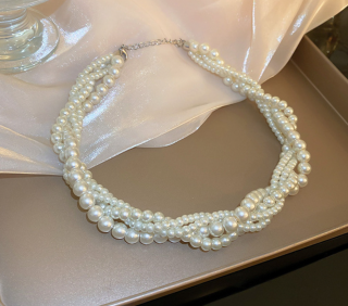 Perlový vícevrstvý choker náhrdelník - propletený