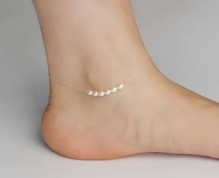 Řetízek na nohu s přírodními sladkovodními perlami - Stříbro 925