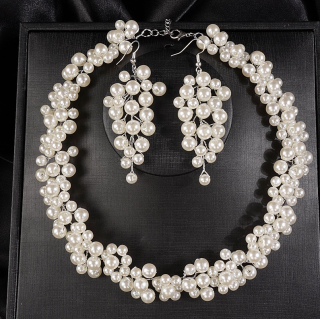 Slavnostní perlová souprava FASHION PEARL Druh barvy: Bílá