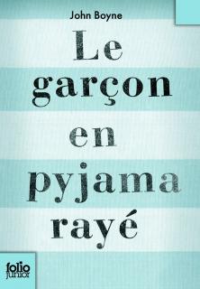 Le garçon en pyjama rayé