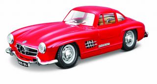 Bburago 1:24 Mercedes Benz 300SL Red