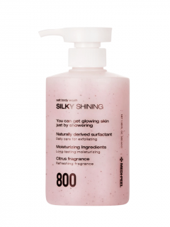 Silky Shining Salt Body Wash - Tělový peelingový gel 500ml