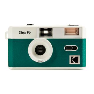 Kodak Ultra F9 35mm Film Camera Green (fotoaparát na kinofilm)  + Baterie Kodak MAX Super AAA, 1ks/blistr