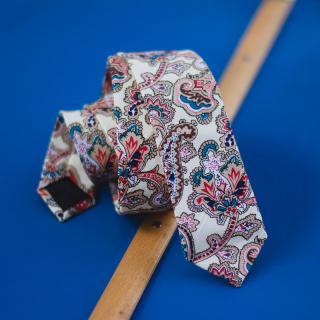 Pánská kravata s paisley vzorem