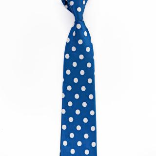 Sytě modrá pánská kravata s bílými puntíky
