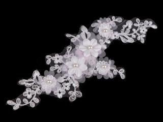 Aplikace / vsadka na monofilu s 3D květy a perlami 11x28 cm