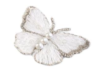 Textilní aplikace / nášivka motýl s perlami vyšívaný malý