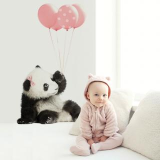 Samolepka na zeď Panda s balonky růžová Samolepka na zeď Panda s balonky: 55 x 92 cm