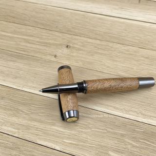 Dřevěné pero Gentleman – saman americký 63