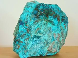 Chryzokol - dioptas - azurit 435 g - extra kvalitní přírodní v úchvatných pestrobarevných tónech   Kámen splněných přání . 9,6 x 7,5 x 4,8 cm. Peru