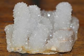 Křišťál 566 g - akupunkturní krápník  - velký estetický shluk třpytivých krystalů, kopulovitě narostlých  Dekorativní přírodní křišťál ( ježek ). 11,6…