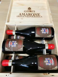 Giusti Amarone della Valpolicella DOCG 2017 15,5%vol 0,75l 6ks (dárkové balení dřevěný BOX )