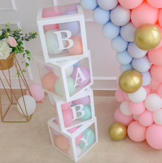Průhledné krabice s písmeny na balonky na mimi párty Písmena: Písmeno A