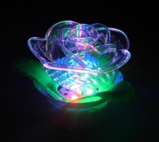 Otočná LED projekční lampa ve tvaru květiny 001 VÝPRODEJ