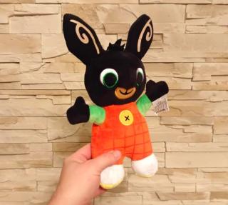 Plyšová hračka králíček Bing 28 cm - oranžový plyšový obleček