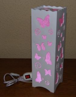 Stolní dekorační LED lampa - růžový motýl VÝPRODEJ