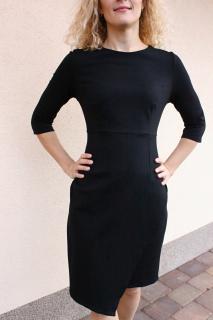 Sportovně-elegantní asymetrické šaty Sophie Barva: černá, Velikost: 38