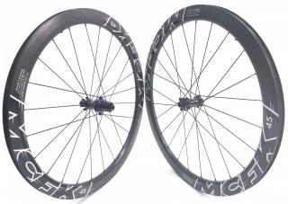 1487g Karbonová silniční disková zapletená kola MCFK 45mm, náboje PANCHO PRIDE road disc straightpull, Sapim CX Ray Typ ořechu: Campagnolo