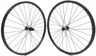 1696g Zapletená kola DUKE Rims Fury Star 6Ters 29, náboje DT 240EXP straightpull boost, Sapim CX Ray Typ ořechu: SRAM XD