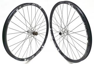 1800g Zapletená kola PANCHOWHEELS VIBE ENDURO 27,5 Typ ořechu: Shimano/SRAM