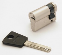 mul-t-lock multlock 7x7 půlvložky Velikost: 54,5 mm (45x9,5)