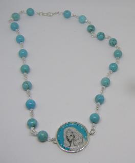 Tyrkysový náhrdelník s pudlem (délka 44 cm)