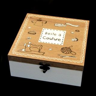Box na šití (Praktický a zároveň dekorativní box na šití)