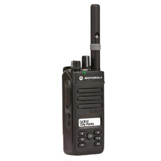 DP2600E UHF Anténa: QA02513AA PMAE4069 UHF Stubby Ant (405-450 MHz)+0Kč, Baterie: QA07607AA PMNN4544 DP BATT IMP LIION 2450T +1500Kč, Nabíječ:…