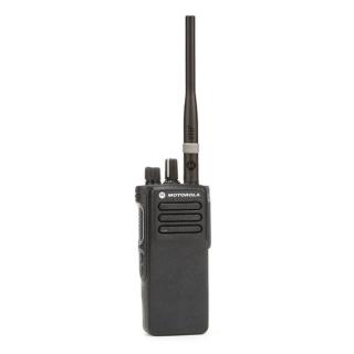 Motorola MOTOTRBO™ DP4400e UHF Anténa: QA02431AA UHF Whip Ant (403-527MHz) PMAE4079 +0Kč, Baterie: QA06102AA PMNN4491 DP BATT IMP IP68 LIION 2100T…