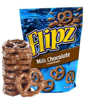 Flipz - Slané preclíky v mléčné čokoládě (100g)