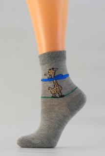 Dětské obrázkové ponožky D016 žirafa-šedá