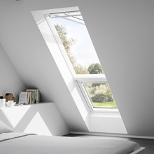 Doplňkové bílé střešní okno VELUX GIU 0066 rozměr: MK34 78x92 cm