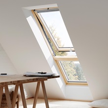 Doplňkové dřevěné střešní okno VELUX GIL 3066 rozměr: MK34 78x92 cm
