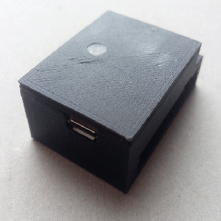 Extérní nabíječka pro GPS hodinky s lokátorem polohy TK109