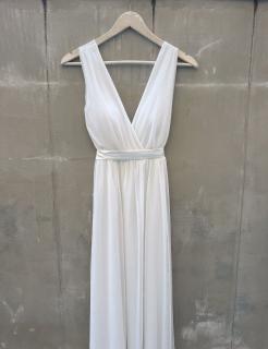 dlouhé tylové šaty Karol Barva: Bílá