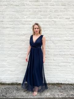 dlouhé tylové šaty Karol Barva: tmavě modrá