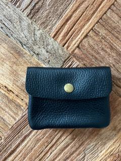 kožená peněženka malá Barva: černá