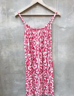 krátké šaty Norah Barva: malinová