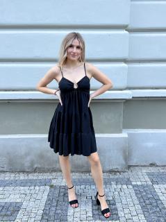 krátké šaty Silvi Barva: černá