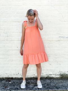 volné šaty Chloe Barva: korálová