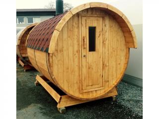 Sudová sauna 2,3x2,05m s přístřeškem, smrk Sauna: Rozložená v balíku na vlastní montáž