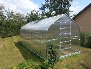 Zahradní skleník z polykarbonátu Gardentec Standard 2 m  + Komplet střešního okna s automatickým otvíračem + Sada těsnění Délka skleníku: 2 m, Šířka…